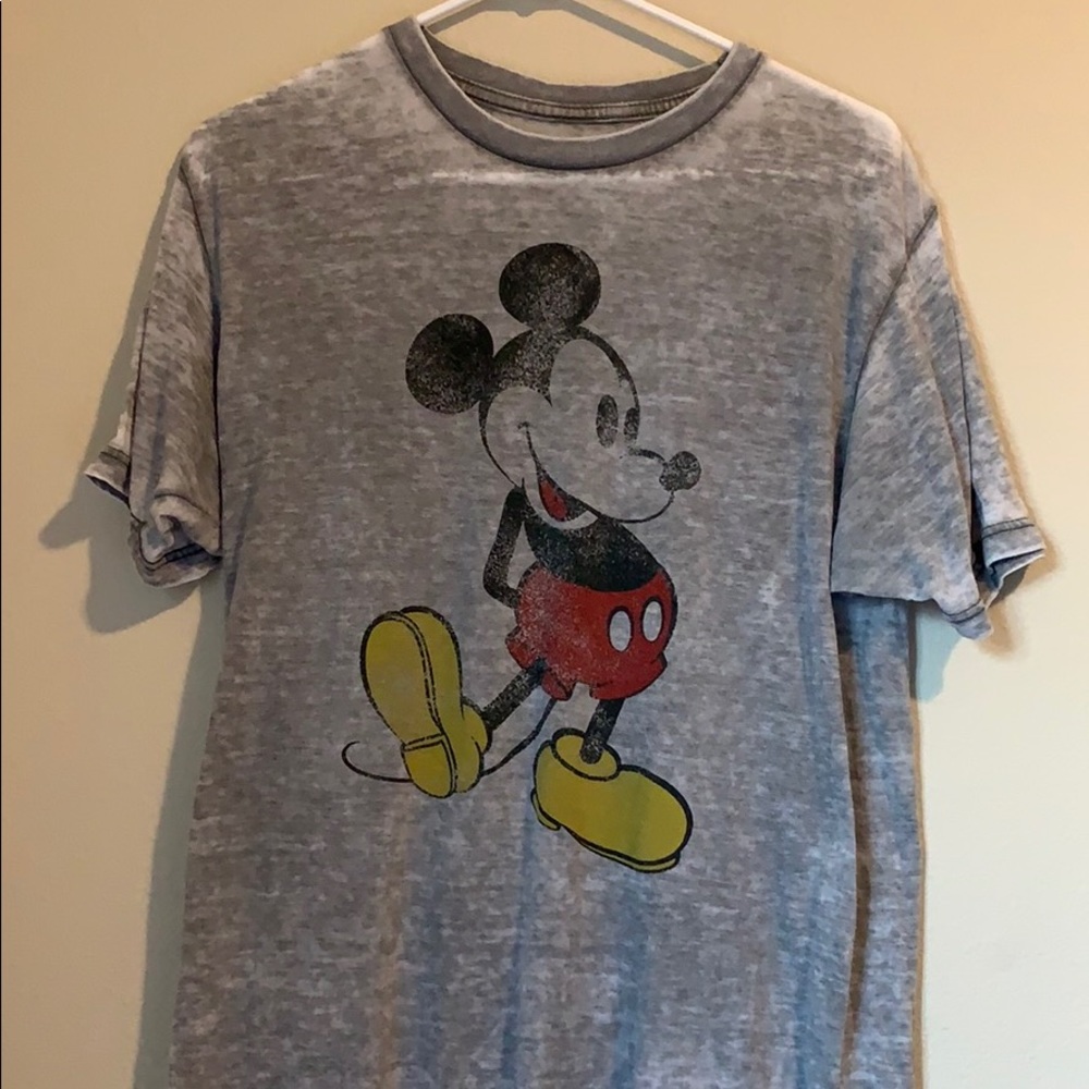 Vintage Disney Mickey Mouse Graphic Tee Shirt